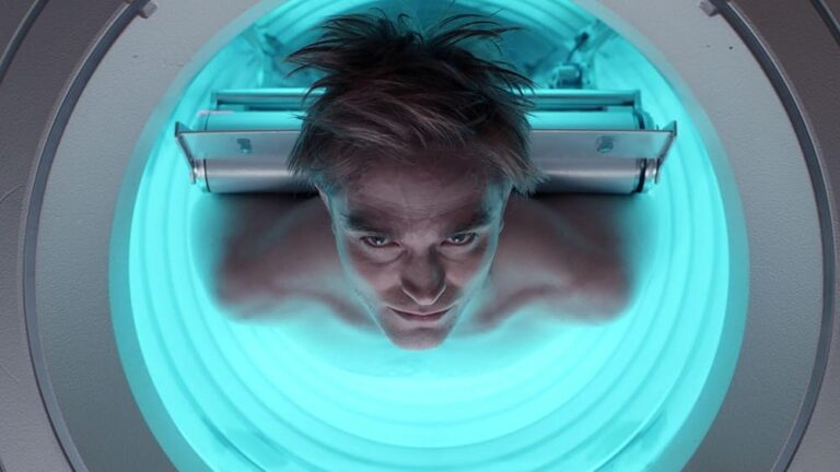 ‘Mickey 17’ Review: Essential Sci-Fi or Expendable Mess?